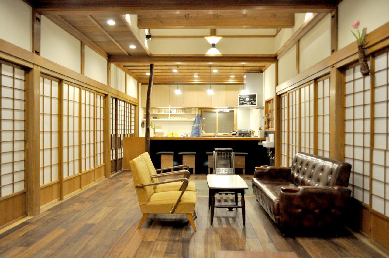 Guest House Takazuri-Kita Nanto Ngoại thất bức ảnh